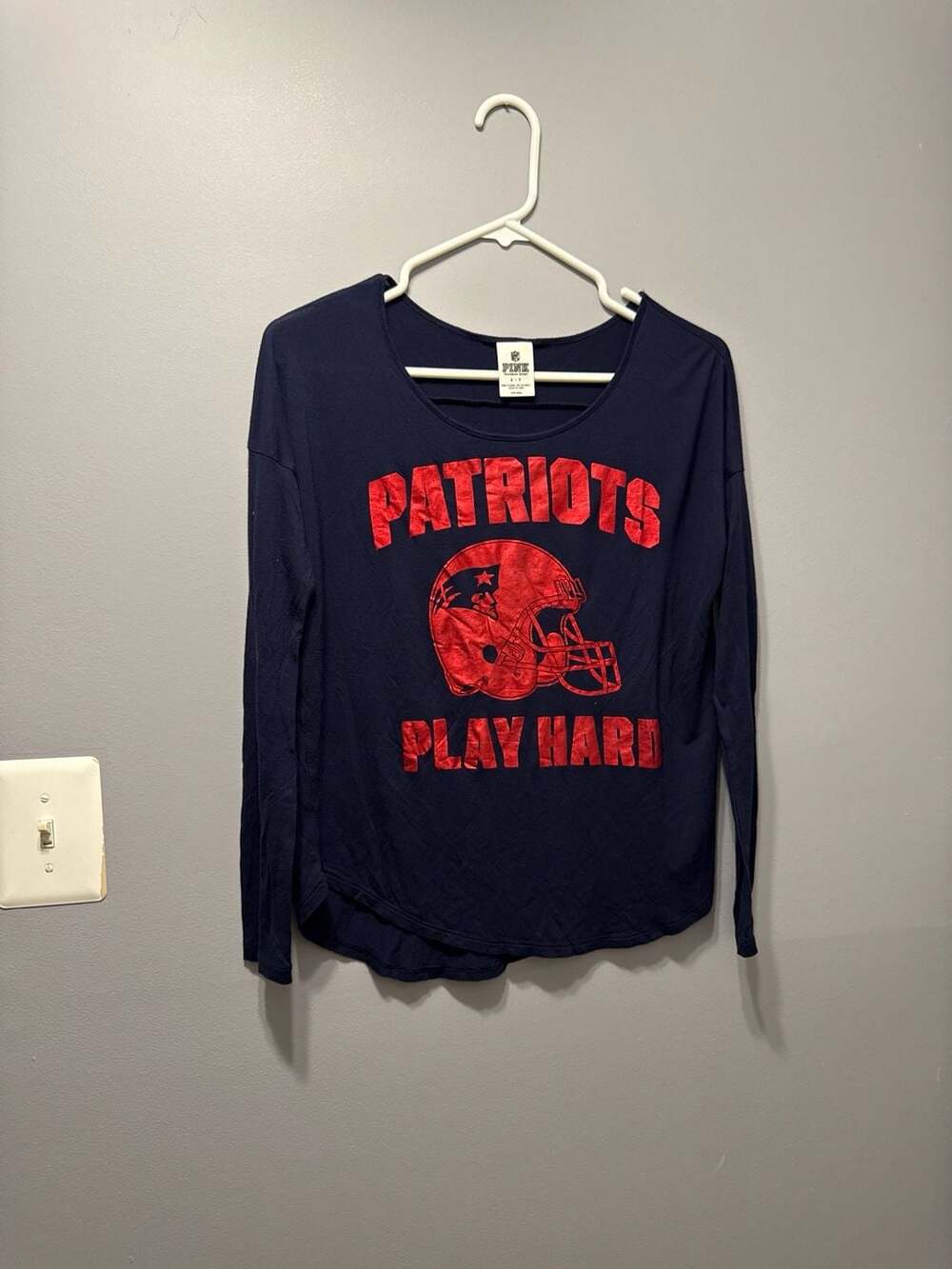 PINK Victoria's Secret NFL New England Patriots Play Hard Long Sleeve Modal Shir